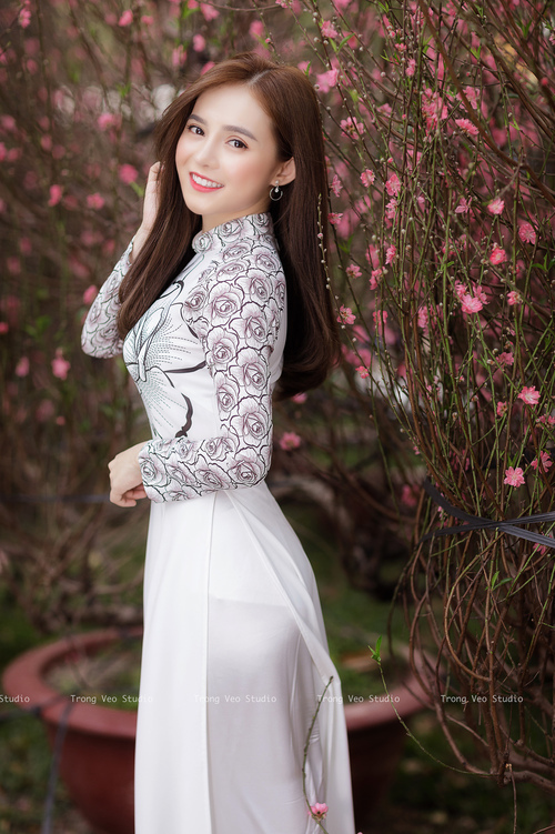 开云中国-尼斯抢开局战术取得阶段性成效，尼斯球员中枪